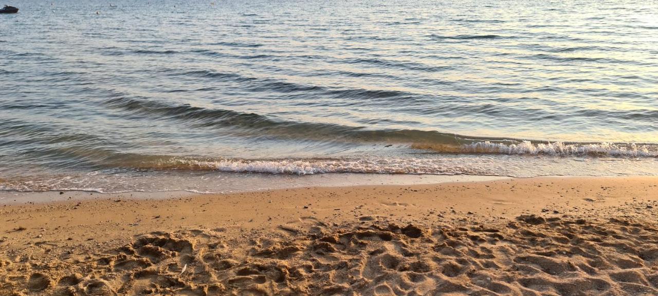 Mobile Home Noa Biograd Na Moru Zewnętrze zdjęcie