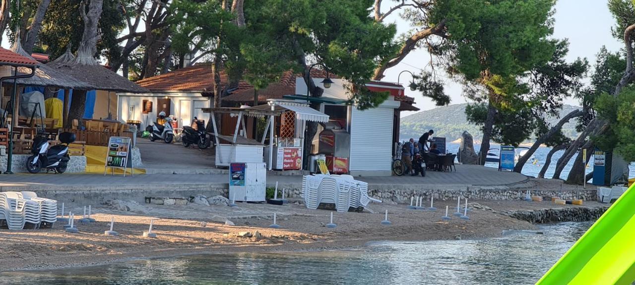 Mobile Home Noa Biograd Na Moru Zewnętrze zdjęcie