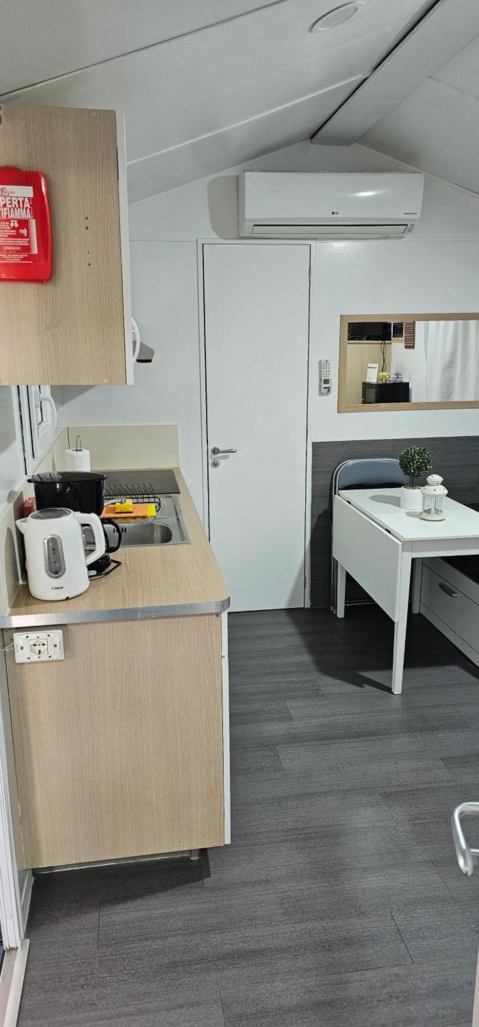 Mobile Home Noa Biograd Na Moru Zewnętrze zdjęcie